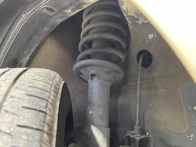 ルークス Ｅ　４ＷＤ　禁煙車　運転席シートヒーター　スマートキー　ＥＴＣ　ＣＤ再生　電動格納ミラー（20枚目）