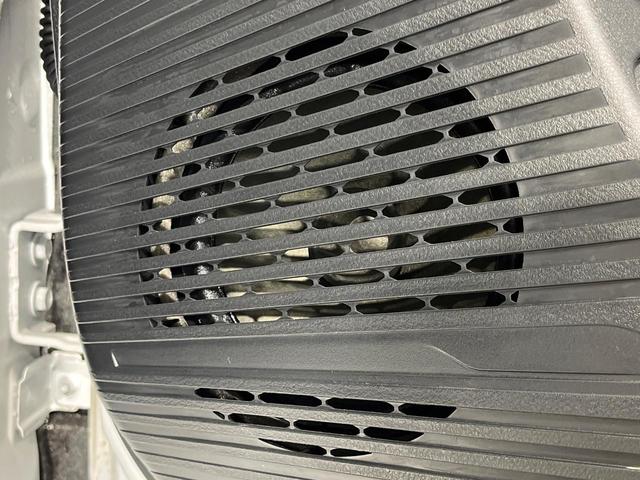 ノート X FOUR 4WD 純正9型ディスプレイオーディオ バックカメラ インテリジェントエマージェンシーブレーキ 禁煙車 前席シートヒーター ドラレコ コーナーセンサー スマートキー ETC(43枚目)