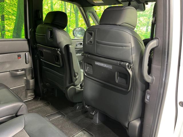 ステップワゴン スパーダ　４ＷＤ　両側電動スライド　ＳＤナビ　バックカメラ　寒冷地仕様　ホンダセンシング　禁煙車　パワーバックドア　合皮シート　前席シートヒーター　ドラレコ　コーナーセンサー　スマートキー　ＬＥＤヘッド　ＥＴＣ（65枚目）