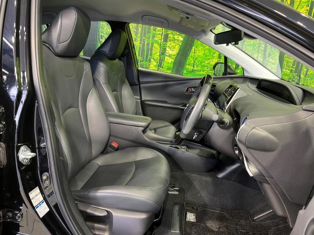 プリウス Ｓツーリングセレクション　４ＷＤ　モデリスタエアロ　９型ＳＤナビ　バックカメラ　ＡＣ１００Ｖ電源　セーフティセンス　レーダークルーズ　シートヒーター　ドラレコ　コーナーセンサー　ＬＥＤヘッド　ＥＴＣ　エンジンスターター（8枚目）