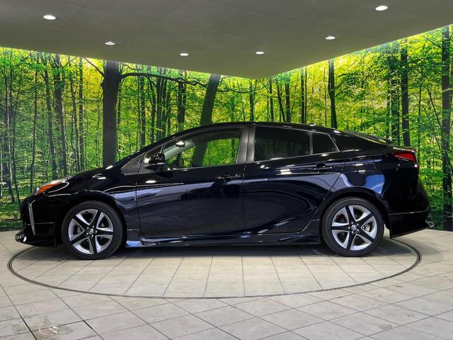 プリウス Ｓツーリングセレクション　４ＷＤ　モデリスタエアロ　９型ＳＤナビ　バックカメラ　ＡＣ１００Ｖ電源　セーフティセンス　レーダークルーズ　シートヒーター　ドラレコ　コーナーセンサー　ＬＥＤヘッド　ＥＴＣ　エンジンスターター（51枚目）