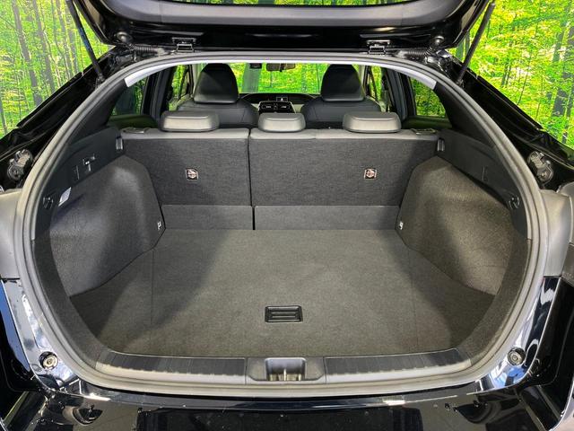 プリウス Ｓツーリングセレクション　４ＷＤ　モデリスタエアロ　９型ＳＤナビ　バックカメラ　ＡＣ１００Ｖ電源　セーフティセンス　レーダークルーズ　シートヒーター　ドラレコ　コーナーセンサー　ＬＥＤヘッド　ＥＴＣ　エンジンスターター（56枚目）