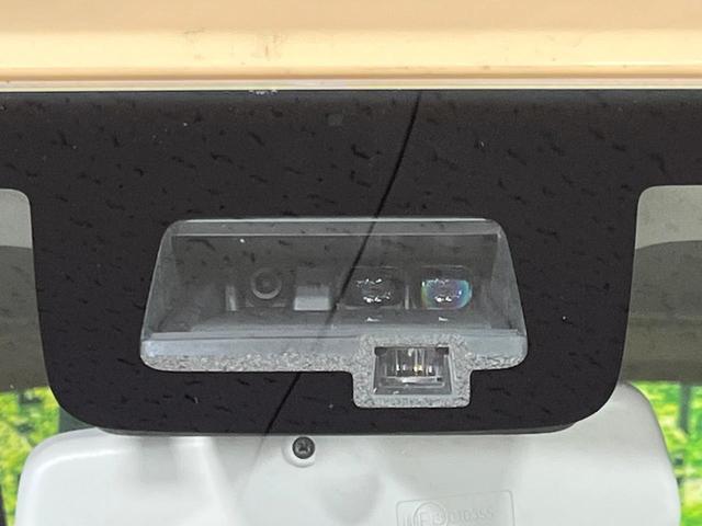 ジムニー ＸＣ　４ＷＤ　セーフティサポート　禁煙車　撥水加工シート　前席シートヒーター　クリアランスソナー　スマートキー　ＬＥＤヘッド　クルコン　オートハイビーム　車線逸脱警報　誤発進抑制機能　オートエアコン（3枚目）
