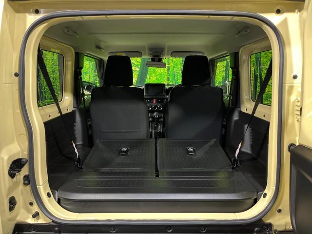 ジムニー ＸＣ　４ＷＤ　セーフティサポート　禁煙車　撥水加工シート　前席シートヒーター　クリアランスソナー　スマートキー　ＬＥＤヘッド　クルコン　オートハイビーム　車線逸脱警報　誤発進抑制機能　オートエアコン（10枚目）