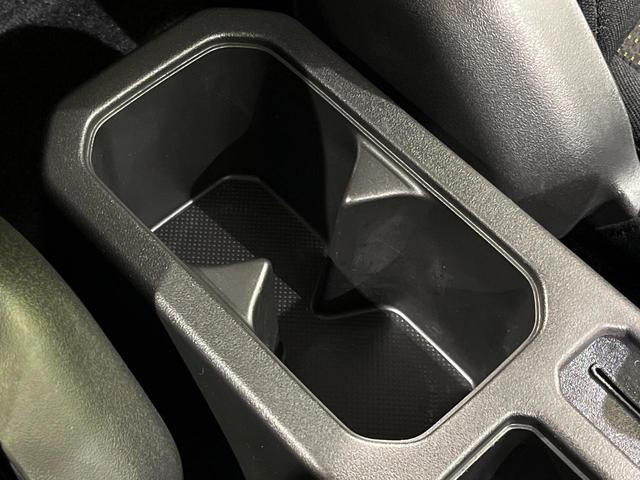 ジムニー ＸＣ　４ＷＤ　セーフティサポート　禁煙車　撥水加工シート　前席シートヒーター　クリアランスソナー　スマートキー　ＬＥＤヘッド　クルコン　オートハイビーム　車線逸脱警報　誤発進抑制機能　オートエアコン（43枚目）