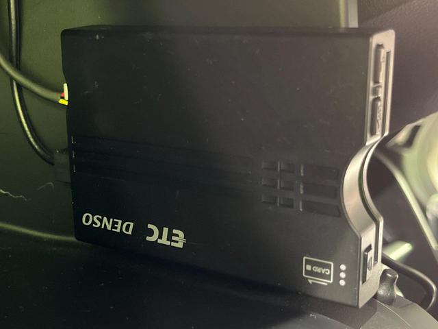 フィットハイブリッド Ｆ　４ＷＤ　ＳＤナビ　バックカメラ　寒冷地仕様　アダプティブクルーズコントロール　ホンダセンシング　禁煙車　コーナーセンサー　スマートキー　ＥＴＣ　オートエアコン　ＣＤ　ＤＶＤ再生（27枚目）