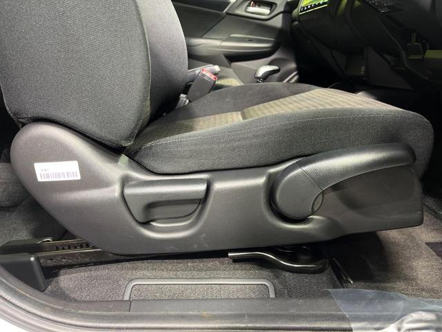 フィットハイブリッド Ｆ　４ＷＤ　ＳＤナビ　バックカメラ　寒冷地仕様　アダプティブクルーズコントロール　ホンダセンシング　禁煙車　コーナーセンサー　スマートキー　ＥＴＣ　オートエアコン　ＣＤ　ＤＶＤ再生（41枚目）