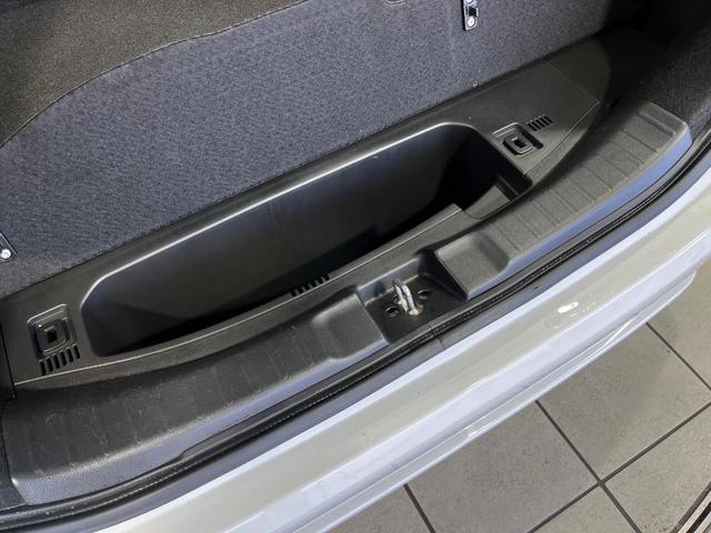 フィットハイブリッド Ｆ　４ＷＤ　ＳＤナビ　バックカメラ　寒冷地仕様　アダプティブクルーズコントロール　ホンダセンシング　禁煙車　コーナーセンサー　スマートキー　ＥＴＣ　オートエアコン　ＣＤ　ＤＶＤ再生（46枚目）