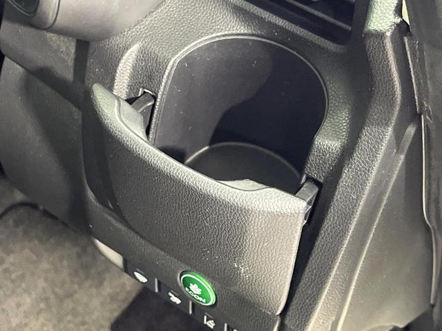 フィットハイブリッド Ｆ　４ＷＤ　ＳＤナビ　バックカメラ　寒冷地仕様　アダプティブクルーズコントロール　ホンダセンシング　禁煙車　コーナーセンサー　スマートキー　ＥＴＣ　オートエアコン　ＣＤ　ＤＶＤ再生（51枚目）