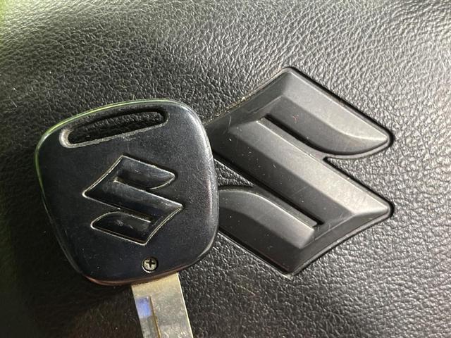 アルト F 4WD MT車 禁煙車 運転席シートヒーター CD再生(6枚目)