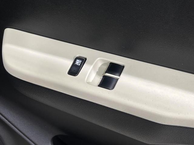 アルト F 4WD MT車 禁煙車 運転席シートヒーター CD再生(31枚目)