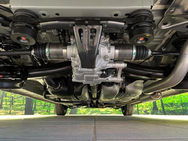 フリード ｅ：ＨＥＶクロスター　４ＷＤ　登録済未使用車　両側電動スライド　ホンダセンシング　アダプティブクルーズ　ハーフレザーシート　クリアランスソナー　スマートキー　ＬＥＤヘッド　純正１５インチＡＷ　オートハイビーム　オートライト（20枚目）