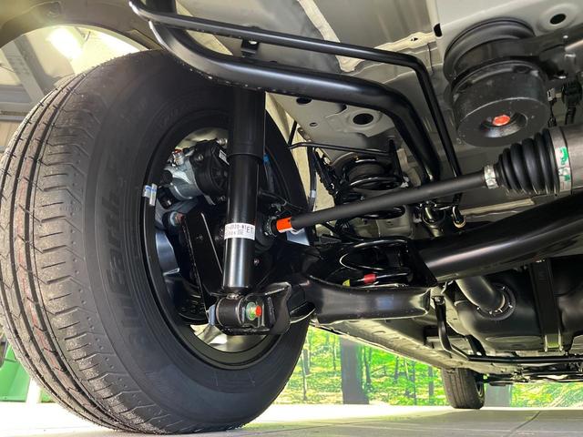 フリード ｅ：ＨＥＶクロスター　４ＷＤ　登録済未使用車　両側電動スライド　ホンダセンシング　アダプティブクルーズ　ハーフレザーシート　クリアランスソナー　スマートキー　ＬＥＤヘッド　純正１５インチＡＷ　オートハイビーム　オートライト（22枚目）