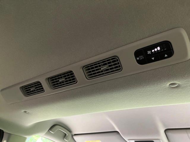 フリード ｅ：ＨＥＶクロスター　４ＷＤ　登録済未使用車　両側電動スライド　ホンダセンシング　アダプティブクルーズ　ハーフレザーシート　クリアランスソナー　スマートキー　ＬＥＤヘッド　純正１５インチＡＷ　オートハイビーム　オートライト（49枚目）