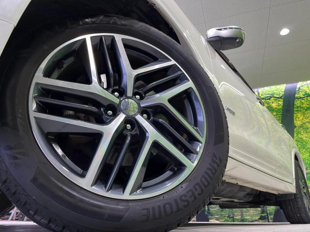 エクストレイル モード・プレミア ハイブリッド 4WD コネクトナビ 全周囲カメラ インテリジェントエマージェンシーブレーキ プロパイロット 禁煙車 パワーバックドア 黒革シート 全席シートヒーター ドラレコ オートハイビーム 車線逸脱警報 ETC(13枚目)