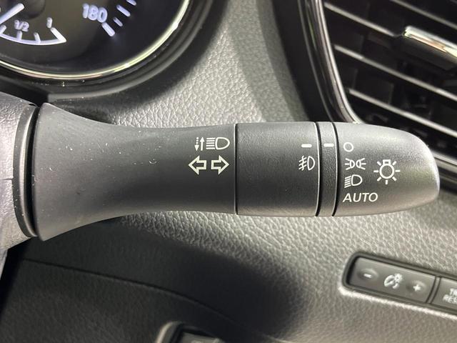 エクストレイル モード・プレミア ハイブリッド 4WD コネクトナビ 全周囲カメラ インテリジェントエマージェンシーブレーキ プロパイロット 禁煙車 パワーバックドア 黒革シート 全席シートヒーター ドラレコ オートハイビーム 車線逸脱警報 ETC(39枚目)