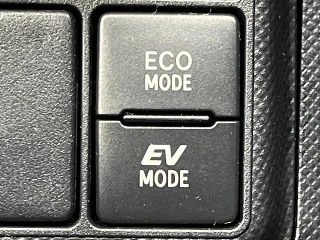 アクア L SDナビ バックカメラ 寒冷地仕様 セーフティセンスC 禁煙車 ビルトインETC オートマチックハイビーム オートエアコン オートライト Bluetooth再生 CD/DVD再生 地デジ(31枚目)