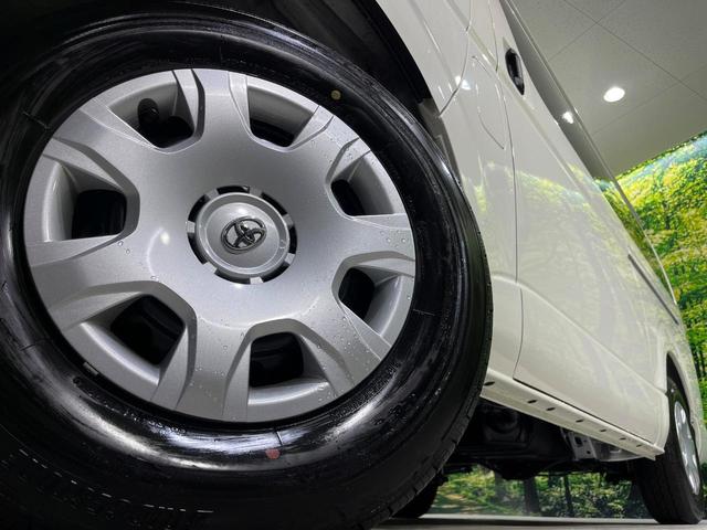 ハイエースバン ロングDX GLパッケージ 4WD バックカメラ AC100電源 セーフティセンス 禁煙車 ドラレコ コーナーセンサー LEDヘッド ETC2.0 オートマチックハイビーム デジタルインナーミラー 車線逸脱警報 オートライト(13枚目)