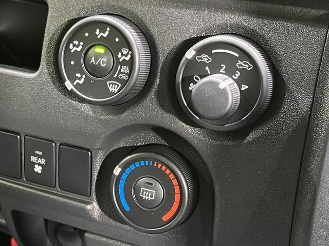 ハイエースバン ロングDX GLパッケージ 4WD バックカメラ AC100電源 セーフティセンス 禁煙車 ドラレコ コーナーセンサー LEDヘッド ETC2.0 オートマチックハイビーム デジタルインナーミラー 車線逸脱警報 オートライト(28枚目)