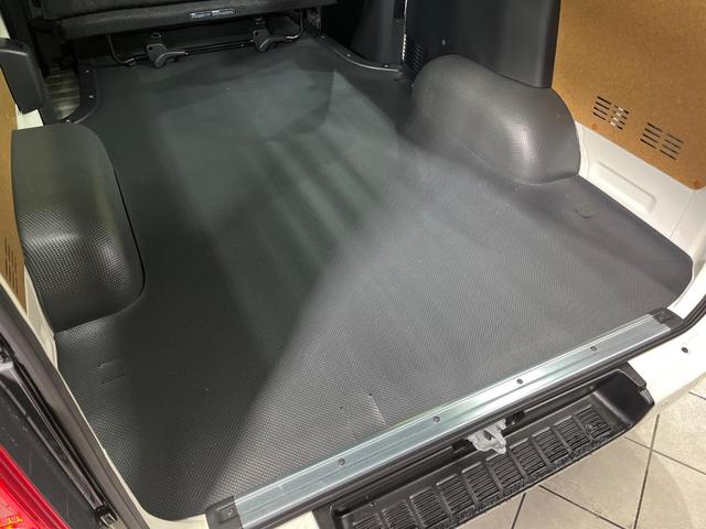ハイエースバン ロングDX GLパッケージ 4WD バックカメラ AC100電源 セーフティセンス 禁煙車 ドラレコ コーナーセンサー LEDヘッド ETC2.0 オートマチックハイビーム デジタルインナーミラー 車線逸脱警報 オートライト(49枚目)