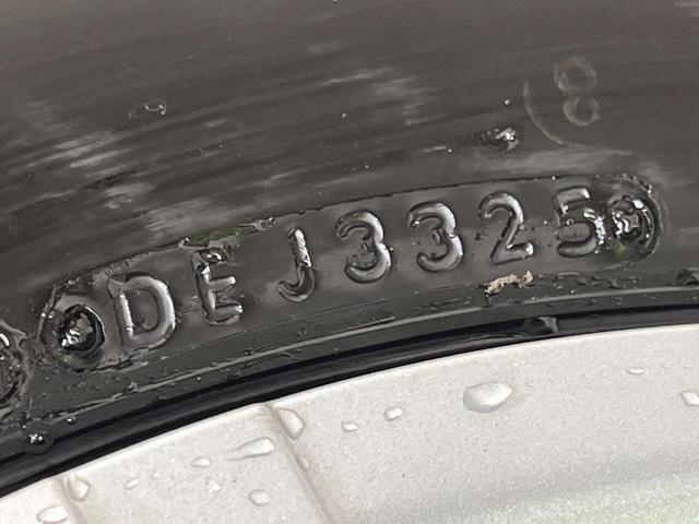 ハイエースバン ロングDX GLパッケージ 4WD バックカメラ AC100電源 セーフティセンス 禁煙車 ドラレコ コーナーセンサー LEDヘッド ETC2.0 オートマチックハイビーム デジタルインナーミラー 車線逸脱警報 オートライト(62枚目)