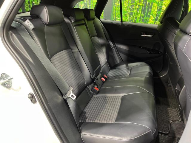 カローラツーリング ハイブリッド ダブルバイビー 4WD 純正10.5型ナビ バックカメラ セーフティセンス レーダークルーズ AC100V電源 禁煙車 ハーフレザーシート コーナーセンサー LEDヘッド ETC2.0 純正17インチAW(9枚目)