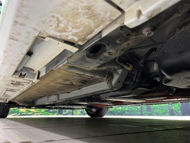 カローラツーリング ハイブリッド ダブルバイビー 4WD 純正10.5型ナビ バックカメラ セーフティセンス レーダークルーズ AC100V電源 禁煙車 ハーフレザーシート コーナーセンサー LEDヘッド ETC2.0 純正17インチAW(23枚目)