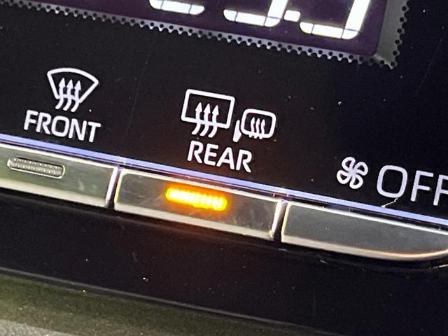 カローラツーリング ハイブリッド ダブルバイビー 4WD 純正10.5型ナビ バックカメラ セーフティセンス レーダークルーズ AC100V電源 禁煙車 ハーフレザーシート コーナーセンサー LEDヘッド ETC2.0 純正17インチAW(33枚目)