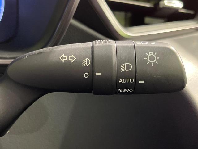 カローラツーリング ハイブリッド ダブルバイビー 4WD 純正10.5型ナビ バックカメラ セーフティセンス レーダークルーズ AC100V電源 禁煙車 ハーフレザーシート コーナーセンサー LEDヘッド ETC2.0 純正17インチAW(38枚目)