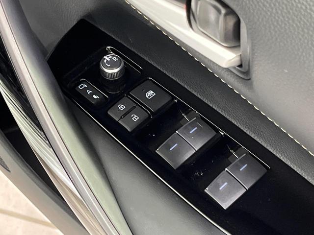 カローラツーリング ハイブリッド ダブルバイビー 4WD 純正10.5型ナビ バックカメラ セーフティセンス レーダークルーズ AC100V電源 禁煙車 ハーフレザーシート コーナーセンサー LEDヘッド ETC2.0 純正17インチAW(53枚目)