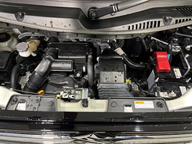 スペーシアカスタム ハイブリッドＸＳターボ　４ＷＤ　両側電動スライド　純正９型メモリーナビ　全周囲カメラ　セーフティサポート　アダプティブクルーズ　禁煙車　ハーフレザーシート　前席シートヒーター　クリアランスソナー　スマートキー　ＬＥＤヘッド（18枚目）