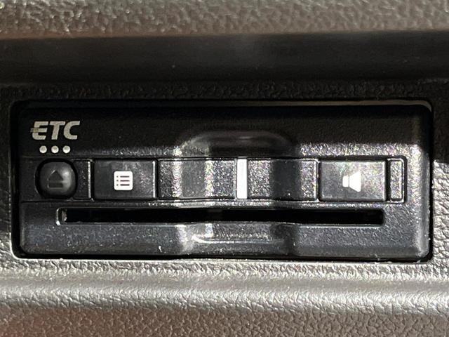 スペーシアカスタム ハイブリッドＸＳターボ　４ＷＤ　両側電動スライド　純正９型メモリーナビ　全周囲カメラ　セーフティサポート　アダプティブクルーズ　禁煙車　ハーフレザーシート　前席シートヒーター　クリアランスソナー　スマートキー　ＬＥＤヘッド（29枚目）