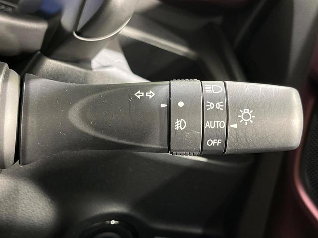 スペーシアカスタム ハイブリッドＸＳターボ　４ＷＤ　両側電動スライド　純正９型メモリーナビ　全周囲カメラ　セーフティサポート　アダプティブクルーズ　禁煙車　ハーフレザーシート　前席シートヒーター　クリアランスソナー　スマートキー　ＬＥＤヘッド（42枚目）