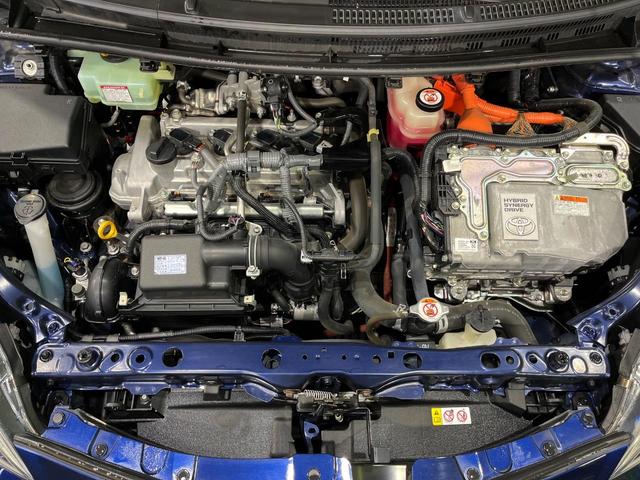 アクア Ｓスタイルブラック　純正９型ナビ　バックカメラ　セーフティセンス　禁煙車　シートヒーター　クリアランスソナー　スマートキー　ＬＥＤヘッド　オートハイビーム　車線逸脱警報　オートライト　オートエアコン　純正１５インチＡＷ（18枚目）