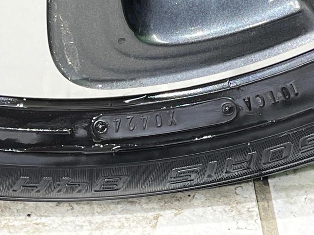 アクア Ｓスタイルブラック　純正９型ナビ　バックカメラ　セーフティセンス　禁煙車　シートヒーター　クリアランスソナー　スマートキー　ＬＥＤヘッド　オートハイビーム　車線逸脱警報　オートライト　オートエアコン　純正１５インチＡＷ（59枚目）