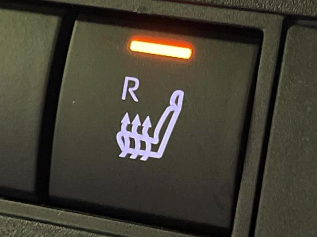 ヤリスクロス ハイブリッドZ 4WD 登録済未使用車 純正8型ディスプレイ 全周囲カメラ セーフティセンス レーダークルーズ 前席シートヒーター パワーシート クリアランスソナー スマートキー LEDヘッド ETC2.0(7枚目)