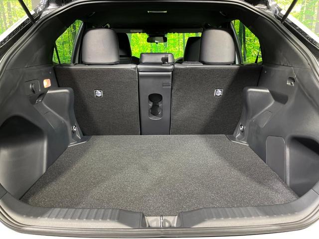 ヤリスクロス ハイブリッドZ 4WD 登録済未使用車 純正8型ディスプレイ 全周囲カメラ セーフティセンス レーダークルーズ 前席シートヒーター パワーシート クリアランスソナー スマートキー LEDヘッド ETC2.0(49枚目)