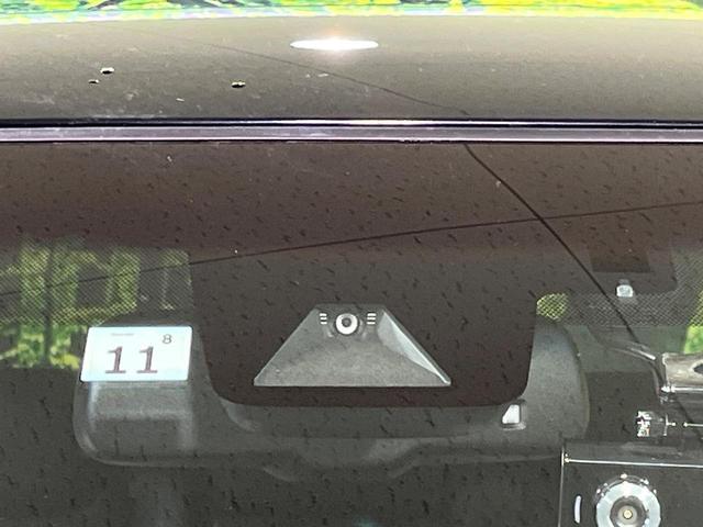 ハリアーハイブリッド プレミアム　４ＷＤ　１０型ＢＩＧ－Ｘ　バックカメラ　セーフティセンス　レーダークルーズ　禁煙車　パワーバックドア　合皮シート　パワーシート　ドラレコ　クリアランスソナー　スマートキー　ＬＥＤヘッド　ＥＴＣ（5枚目）