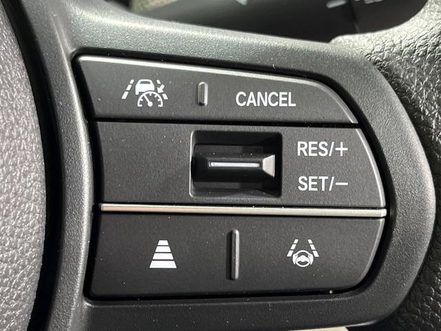 フリード エアー　４ＷＤ　登録済未使用車　両側電動スライド　純正８型ディスプレイ　バックカメラ　寒冷地仕様　ホンダセンシング　アダプティブクルーズ　シートヒーター　クリアランスソナー　スマートキー　ＬＥＤヘッド（7枚目）