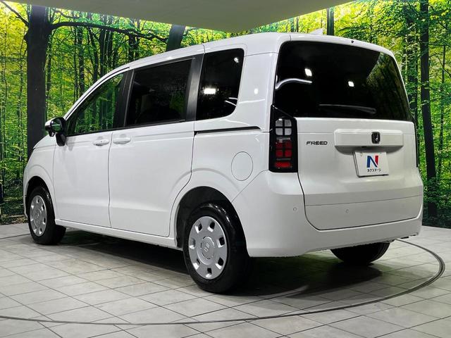 フリード エアー　４ＷＤ　登録済未使用車　両側電動スライド　純正８型ディスプレイ　バックカメラ　寒冷地仕様　ホンダセンシング　アダプティブクルーズ　シートヒーター　クリアランスソナー　スマートキー　ＬＥＤヘッド（48枚目）