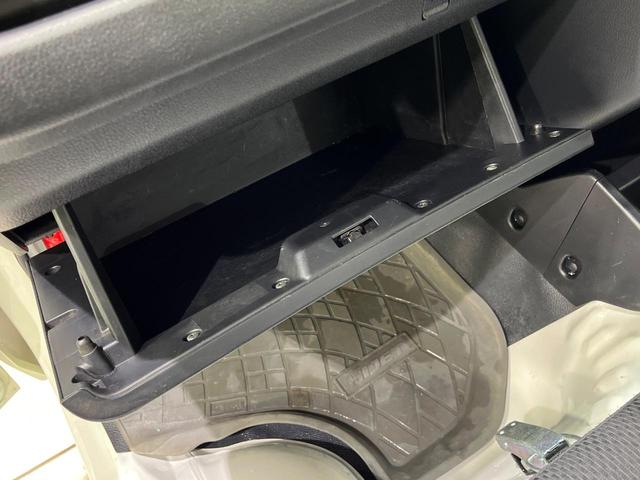 ハイゼットトラック スタンダードＳＡＩＩＩｔ　４ＷＤ　５ＭＴ　スマートアシスト３ｔ　禁煙車　クリアランスソナー　ＬＥＤヘッド　車線逸脱警報　誤発進抑制機能　オートライト（42枚目）