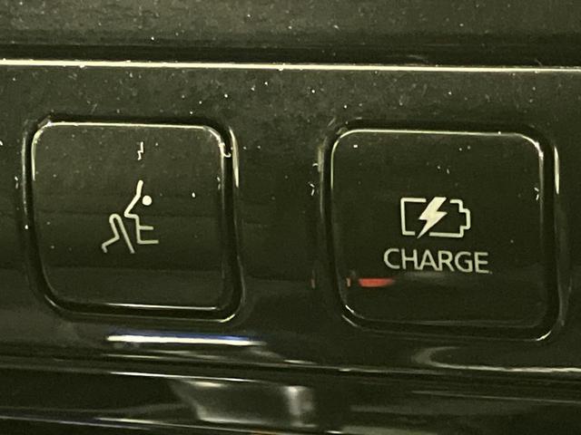 セレナ e-パワー ハイウェイスターV 両側電動ドア 純正SDナビ 後席モニター 全周囲カメラ インテリジェントエマージェンシーブレーキ プロパイロット 禁煙車 ドラレコ スマートキー LEDヘッド ETC 純正16インチAW(48枚目)