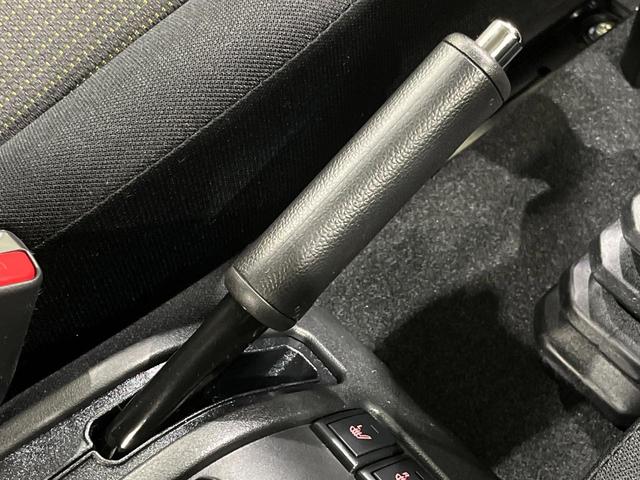 ジムニー ＸＣ　４ＷＤ　届出済未使用車　セーフティーサポート　レーダークルーズ　コーナーセンサー　スマートキー　ＬＥＤヘッド　純正１６インチアルミ　オートライト　オートエアコン（36枚目）