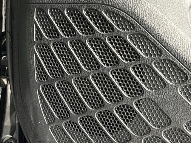 ヴォクシー Ｘ　４ＷＤ　電動スライドドア　純正９型ナビ　バックカメラ　寒冷地仕様　禁煙車　ドラレコ　ＬＥＤヘッド　ＥＴＣ　オートライト　デュアルオートエアコン　Ｂｌｕｅｔｏｏｔｈ再生　ＣＤ／ＤＶＤ再生　フルセグ（51枚目）