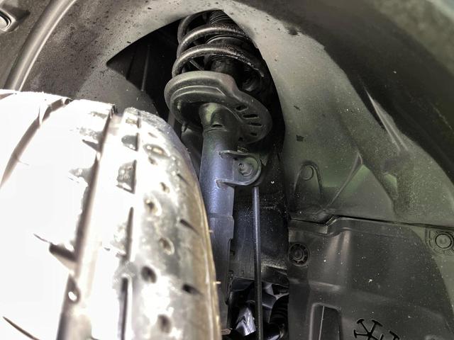 ヴェゼル ｅ：ＨＥＶ　Ｘ　４ＷＤ　９型ホンダコネクトディスプレイ　バックカメラ　寒冷地仕様　ホンダセンシング　禁煙車　ドラレコ　コーナーセンサー　スマートキー　ＬＥＤヘッド　ＥＴＣ２．０　純正１６インチＡＷ　車線逸脱警報（16枚目）