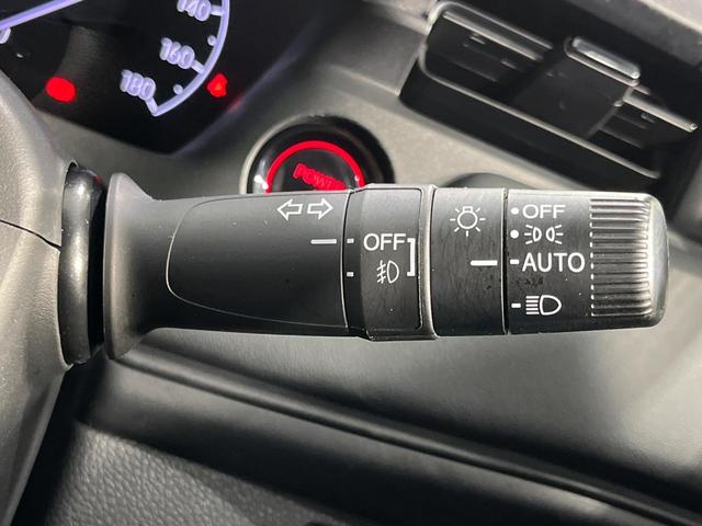 ヴェゼル ｅ：ＨＥＶ　Ｘ　４ＷＤ　９型ホンダコネクトディスプレイ　バックカメラ　寒冷地仕様　ホンダセンシング　禁煙車　ドラレコ　コーナーセンサー　スマートキー　ＬＥＤヘッド　ＥＴＣ２．０　純正１６インチＡＷ　車線逸脱警報（53枚目）