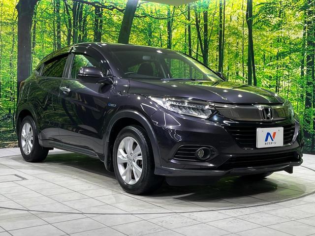 ヴェゼル ハイブリッドＸ・ホンダセンシング　４ＷＤ　純正８型ナビ　バックカメラ　ホンダセンシング　アダプティブクルーズ　禁煙車　前席シートヒーター　スマートキー　ＬＥＤヘッド　ＥＴＣ　オートハイビーム　車線逸脱警報　誤発進抑制機能　オートライト（16枚目）