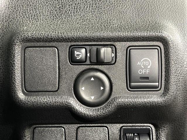 ノート Ｘ　純正ＳＤナビ　禁煙車　スマートキー　ＥＴＣ　Ｂｌｕｅｔｏｏｔｈ　ＣＤ　ＤＶＤ再生（6枚目）