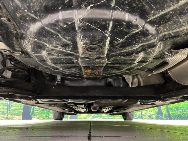 ノート Ｘ　純正ＳＤナビ　禁煙車　スマートキー　ＥＴＣ　Ｂｌｕｅｔｏｏｔｈ　ＣＤ　ＤＶＤ再生（19枚目）