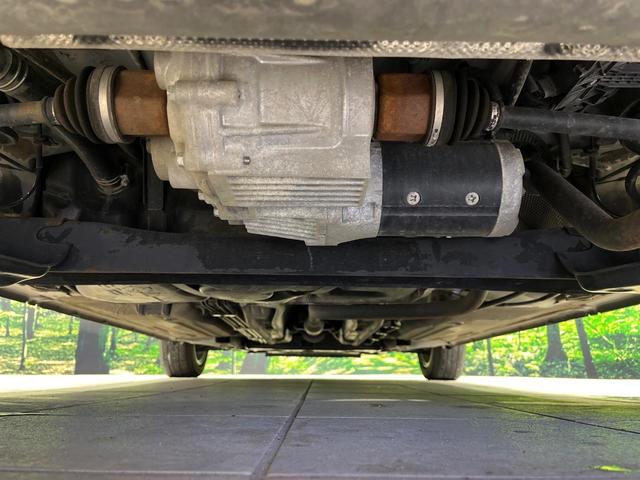 マーチ ボレロ　４ＷＤ　ＳＤナビ　禁煙車　スマートキー　ドラレコ　ＥＴＣ　オートエアコン　Ｂｌｕｅｔｏｏｔｈ　フルセグ　ＣＤ／ＤＶＤ再生（19枚目）